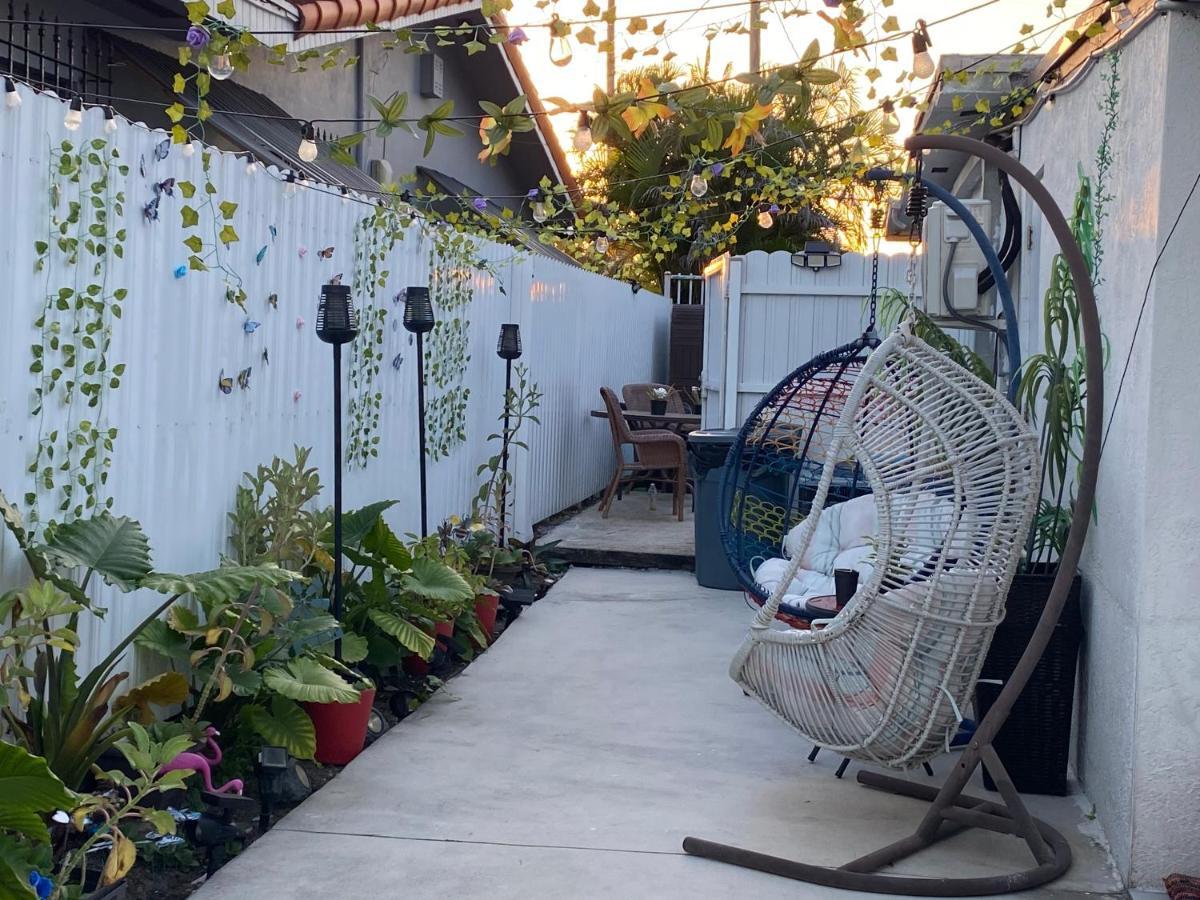 Tiny Place W Private Hot Jacuzzi 7 Min To Miami International Airport Exterior photo